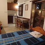 Apartment Kleanthis House