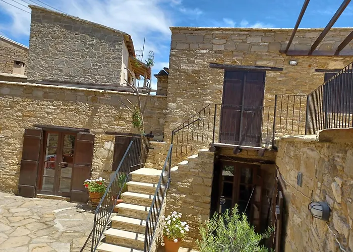 Kleanthis House Апартаменты Тохни