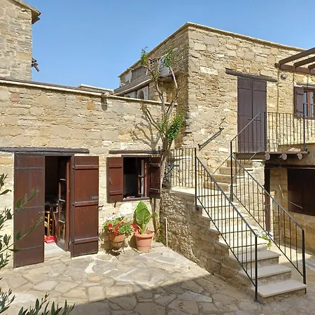Kleanthis House Apartman *