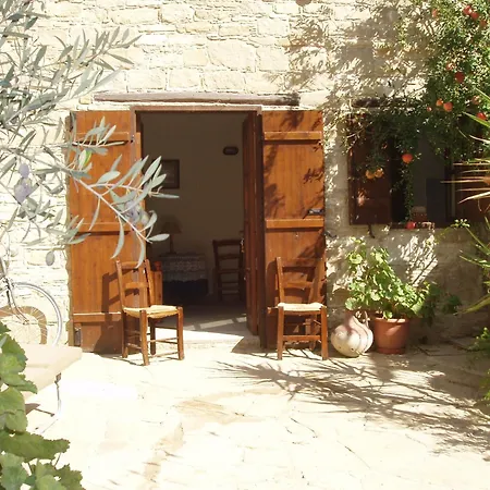 Apartment Kleanthis House Tochni