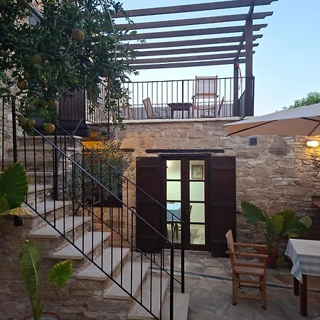 Kleanthis House Appartamento *
